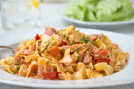 Schinkenfleckerl italienisch