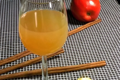 Apfel Zimtsaft