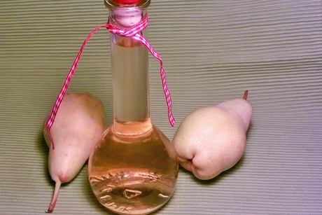 Birnenessig mit Honig