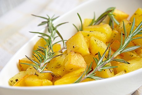 Rosmarin-Knoblauch-Erdäpfel