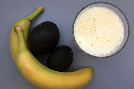 Bananen Avocado Orangen Smoothie