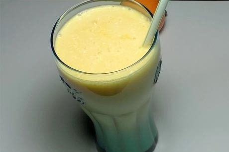 Mango und Clementinen Smoothie