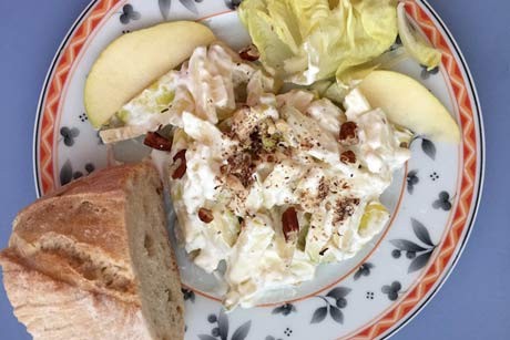 Einfacher Waldorfsalat