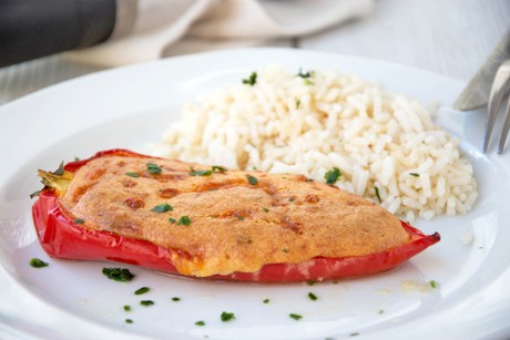 Gefüllte Spitzpaprika