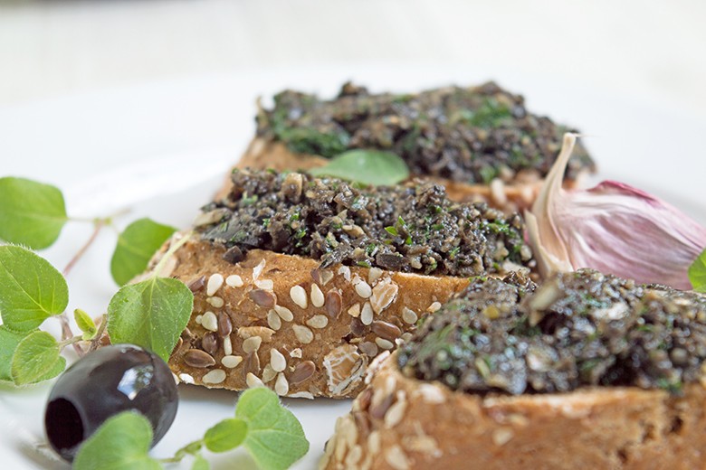 Oliven - Knoblauch - Creme
