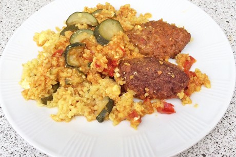 Köfte mit Bulgur
