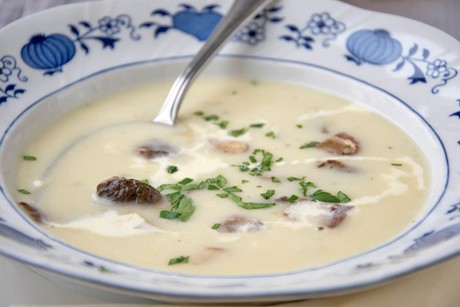 Erdäpfelsuppe