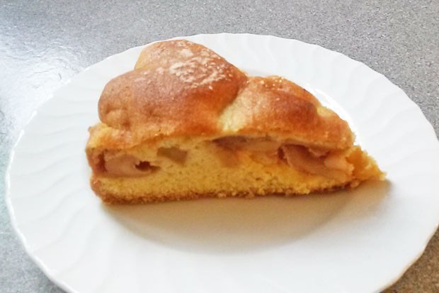 Gedeckter Apfelkuchen