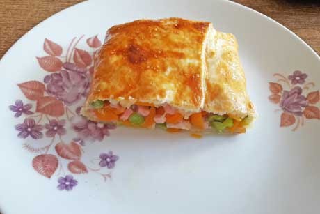 Schinken-Gemüsestrudel