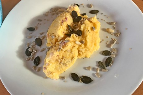 Polenta mit Rambol Käse