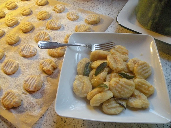 K&uuml;rbisgnocchi