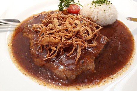 Wiener Zwiebelrostbraten