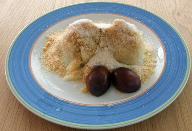 Zwetschkenknödel