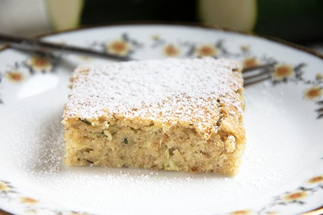 Nuss-Zucchinikuchen