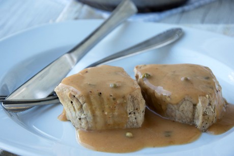 Schweinsmedaillons in Sherrysauce