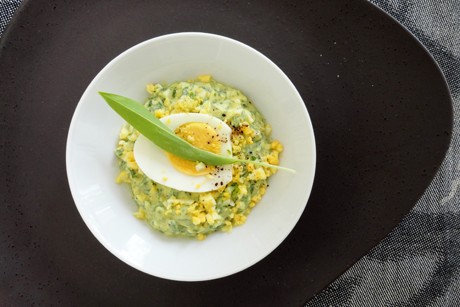 Bärlauch-Ei-Sauce