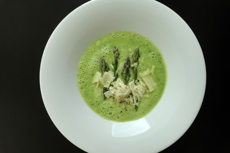 Bärlauch-Spargel-Suppe