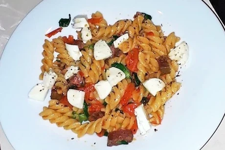 Feta-Pasta mit Tomaten