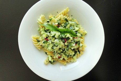Fusilli mit Zucchini und Bärlauch