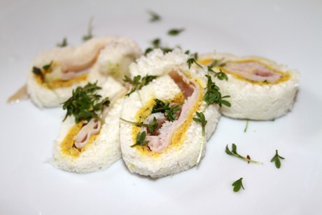 Tramezzini - Röllchen mit Cafe-de-Paris-Butter