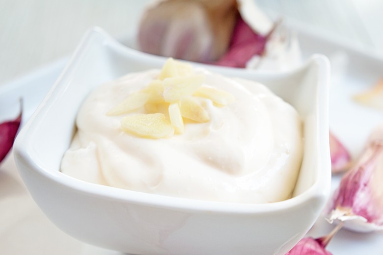 Mayonnaise mit Knoblauch
