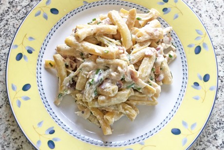 Rahmfisolen mit Speck