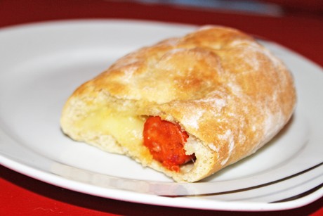 Würstchen in Ciabatta