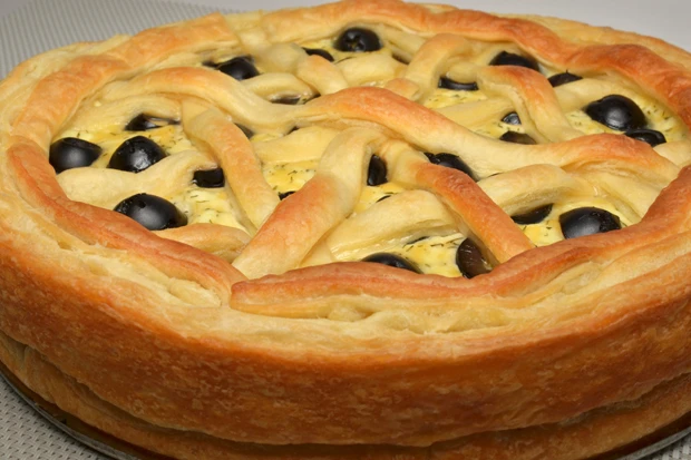 Spinat-Oliven Quiche