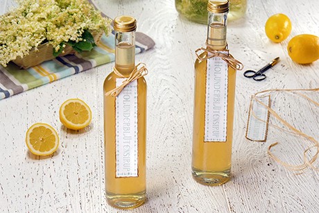 Holunderblütensirup