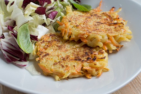 Kohlrabi-Karotten-Puffer