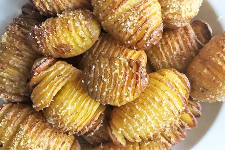Schwedische Fächerkartoffel (Hasselbackpotatis)