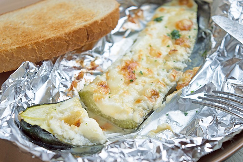 Feta-Zucchini vom Grill