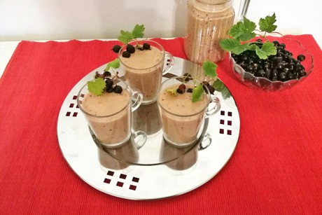 Gurke-Ribisel-Smoothie