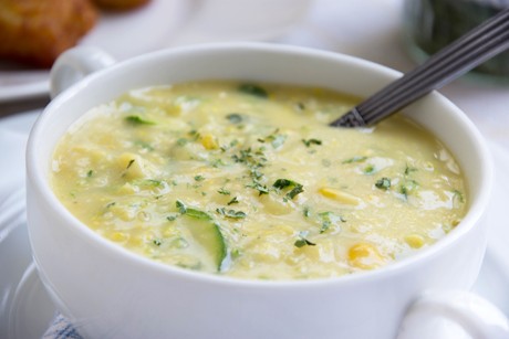 Zucchini-Mais-Suppe