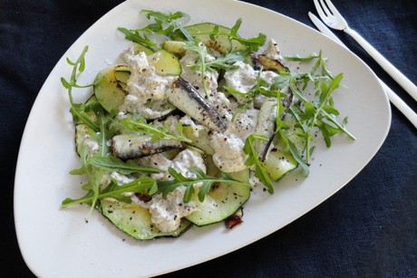 Gebratene Zucchini mit Sardinillas (Sardinen)