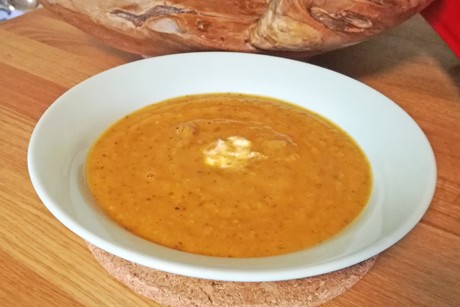 Tomaten-Zucchinicremesuppe