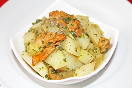 Kohlrabi - Zucchini - Eierschwammerl - Gemüse