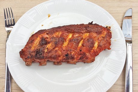Sparerips mit Honigmarinade