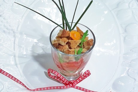 Cocktailparadeiser-Crouton-Salat