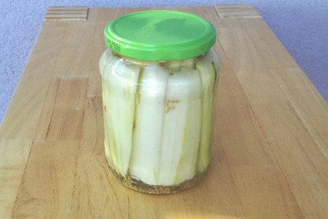 Eingelegte Gurken nach Omas Rezept