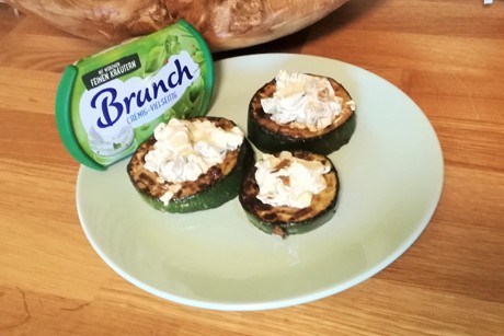 Gefüllte Zucchini mit Brunch