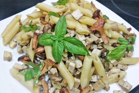 Tofu-Schwammerl-Pasta
