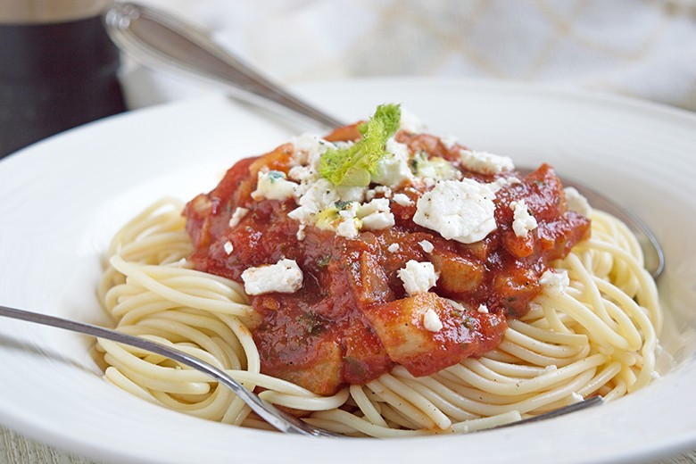 Fenchel-Pasta mit Tomaten und Gorgonzola