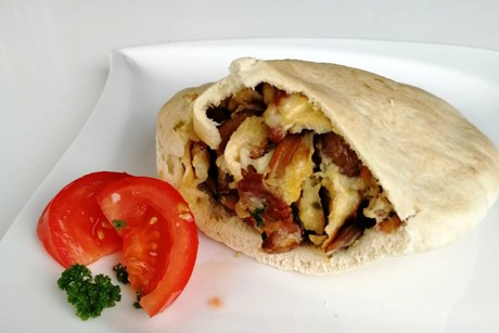 Döner mit Pilzen und Ei