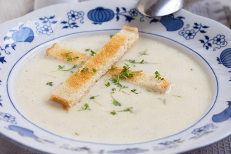 Kartoffelschaumsuppe mit Kresse