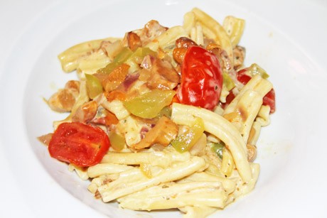 Mediterrane Pasta mit Eierschwammerl und Brunch Engel
