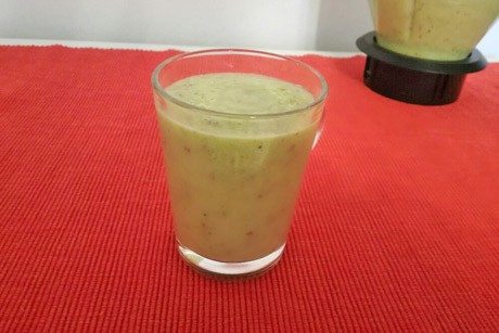 Pfirsich-Kokosmilch-Smoothie