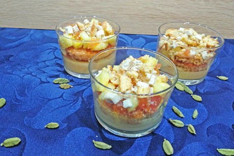 Exotisches Kardamom-Schichtdessert
