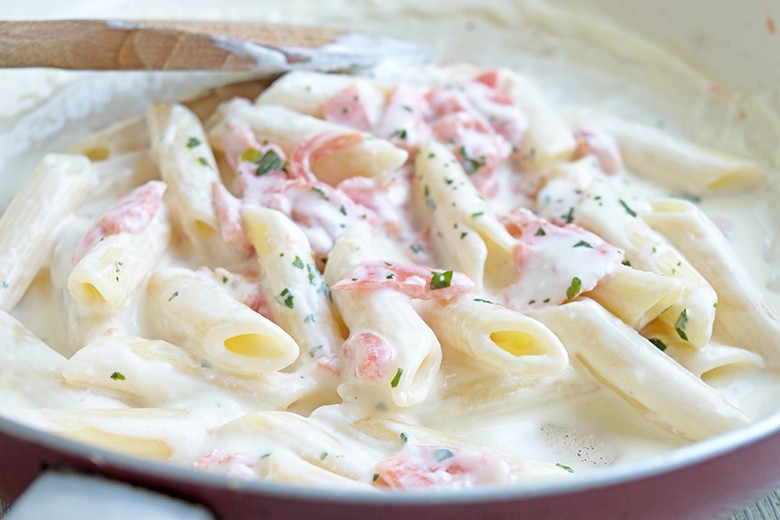 Penne in Lachs-Käse-Sauce