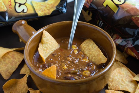 Chili con Carne mit Tortilla Chips